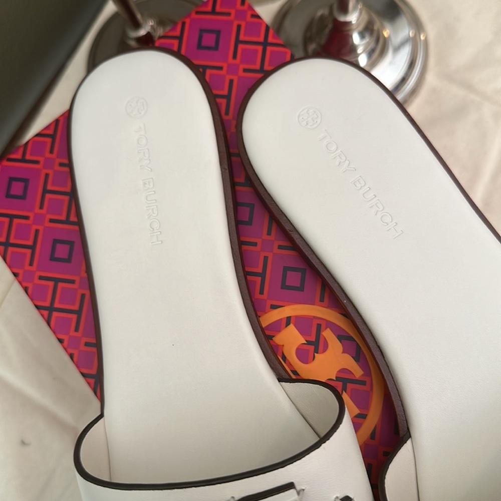 Tory Burch Ines Slide - Picture 4 of 12